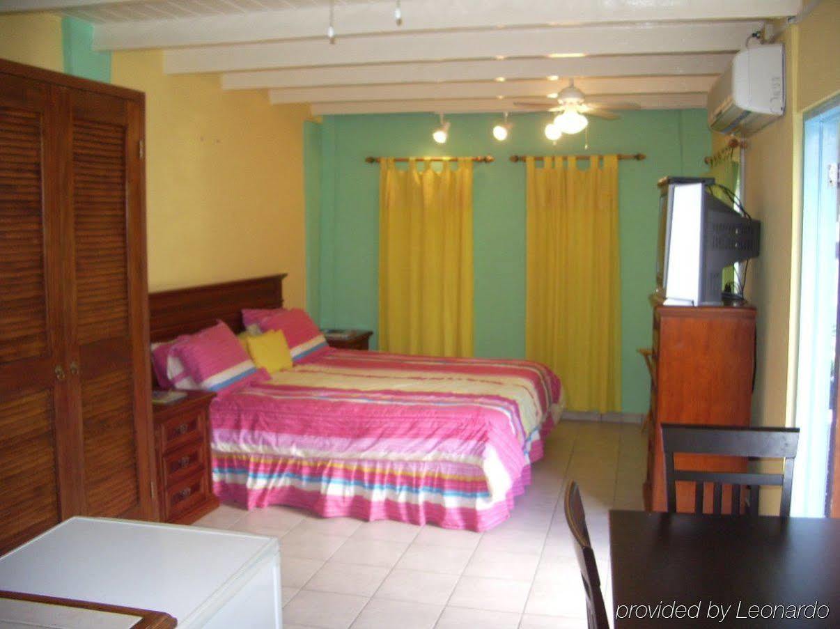 Azure Hotel And Art Studio Simpson Bay Buitenkant foto